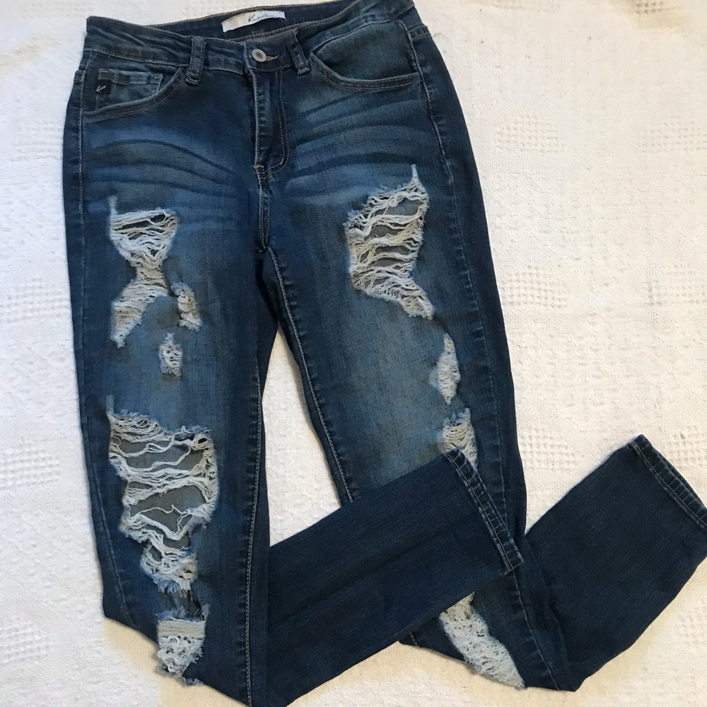 Kancan Los Angelos distressed jeans